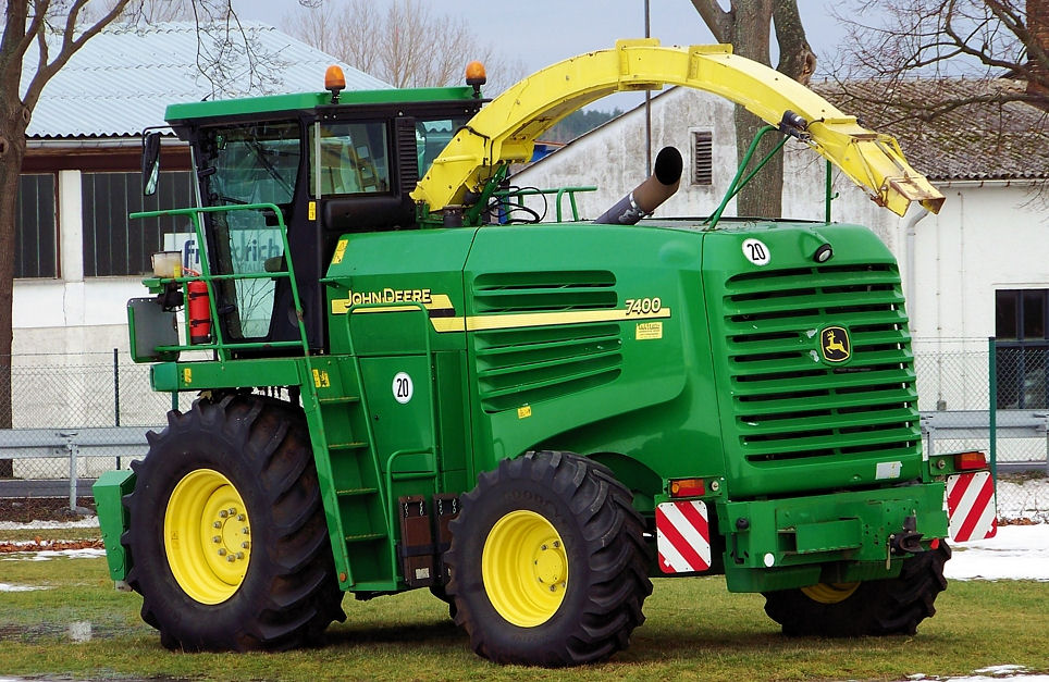 John Deere 7400 John Deere 7400