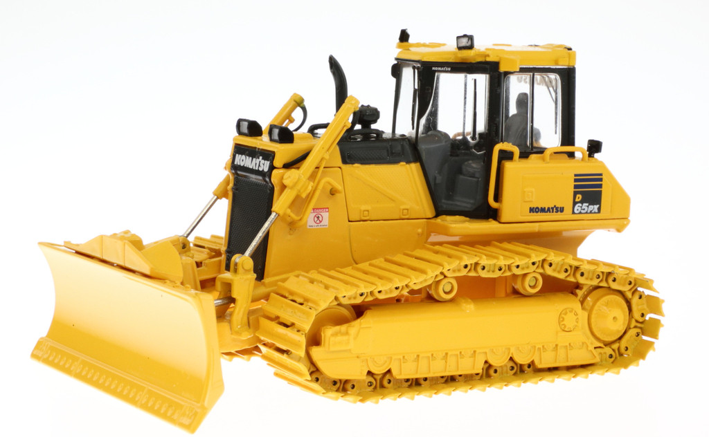 Komatsu DX65