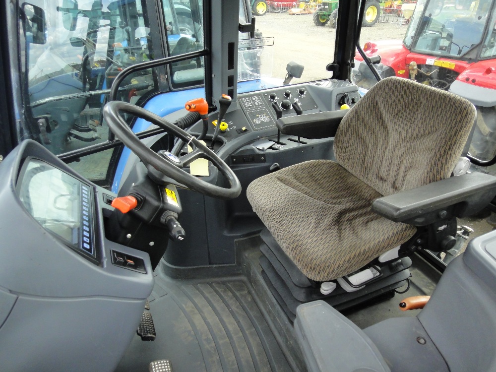 New Holland 8360 inside